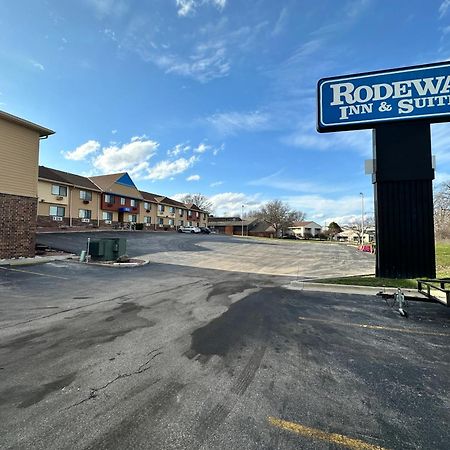 Rodeway Inn & Suites Madison East Dış mekan fotoğraf