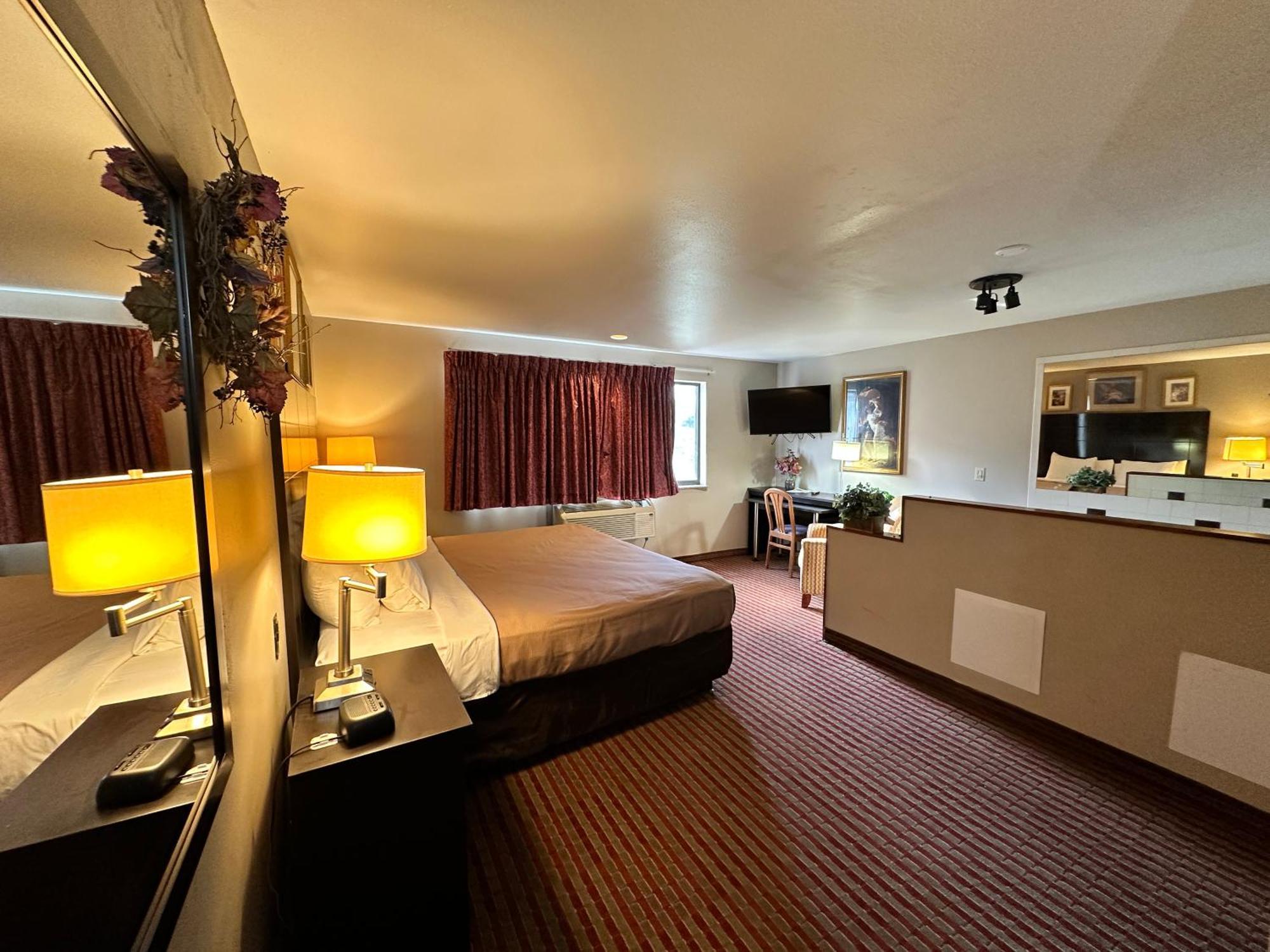 Rodeway Inn & Suites Madison East Dış mekan fotoğraf